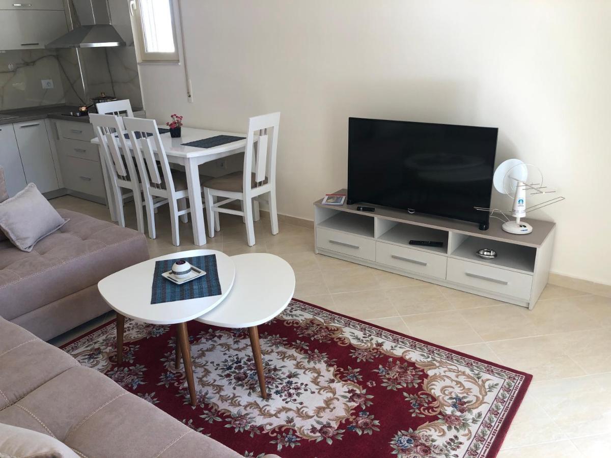 Rooftop Apartments Lungomare Vlore Ngoại thất bức ảnh