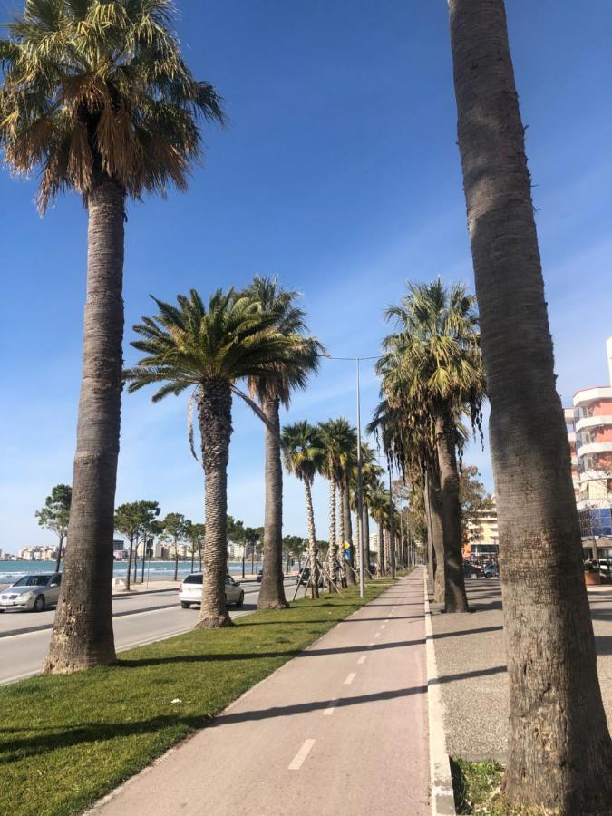 Rooftop Apartments Lungomare Vlore Ngoại thất bức ảnh