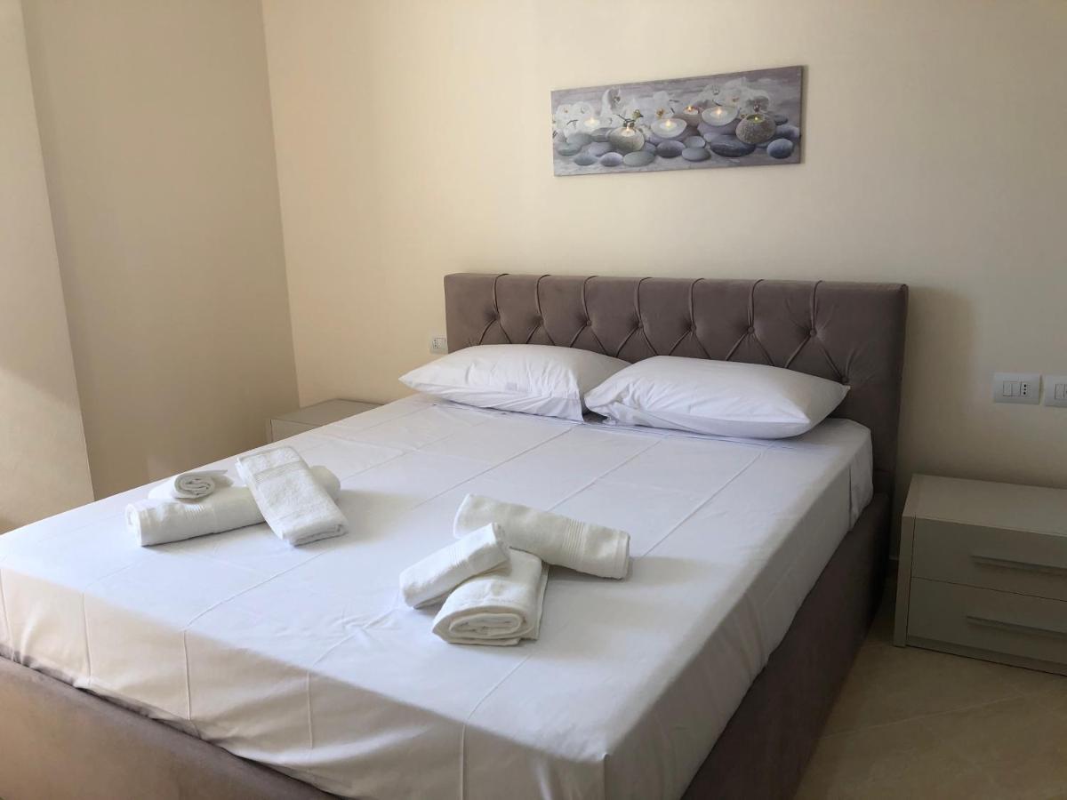 Rooftop Apartments Lungomare Vlore Ngoại thất bức ảnh