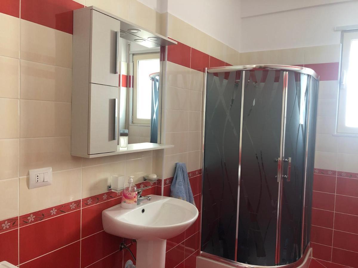 Rooftop Apartments Lungomare Vlore Ngoại thất bức ảnh